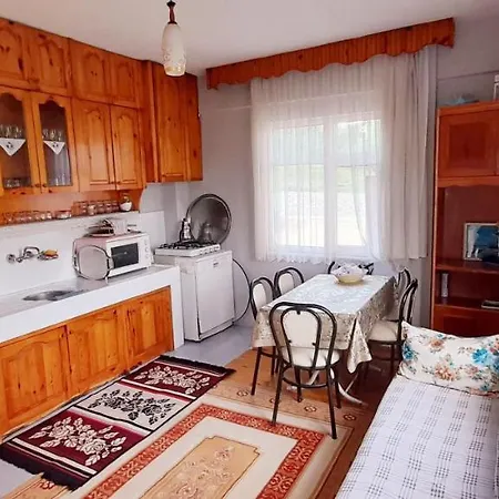 Iskenaz Evi Villa